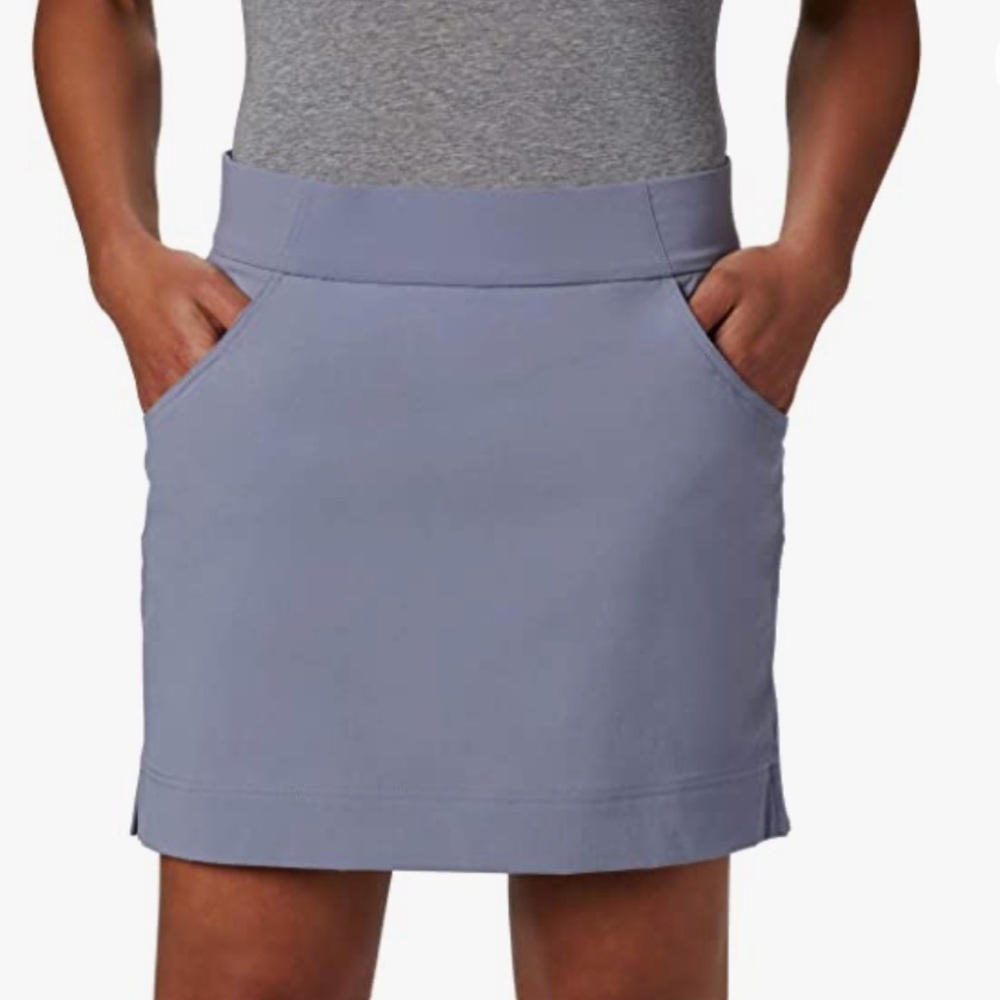 Columbia Omni shade advanced repellency built in short skirt hiking size large